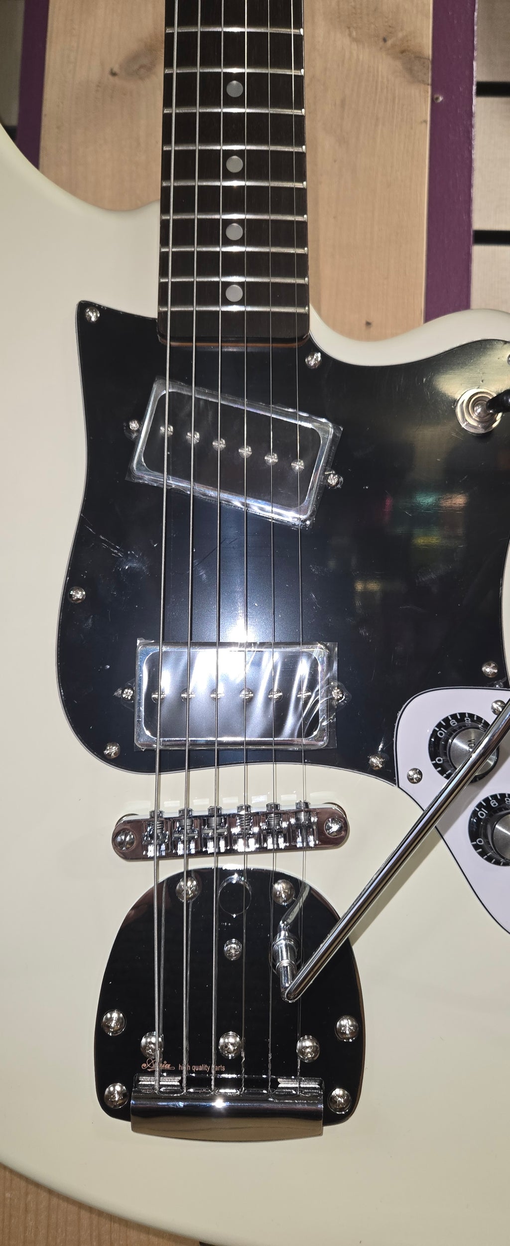 Aria Pro Retro 1532 VW