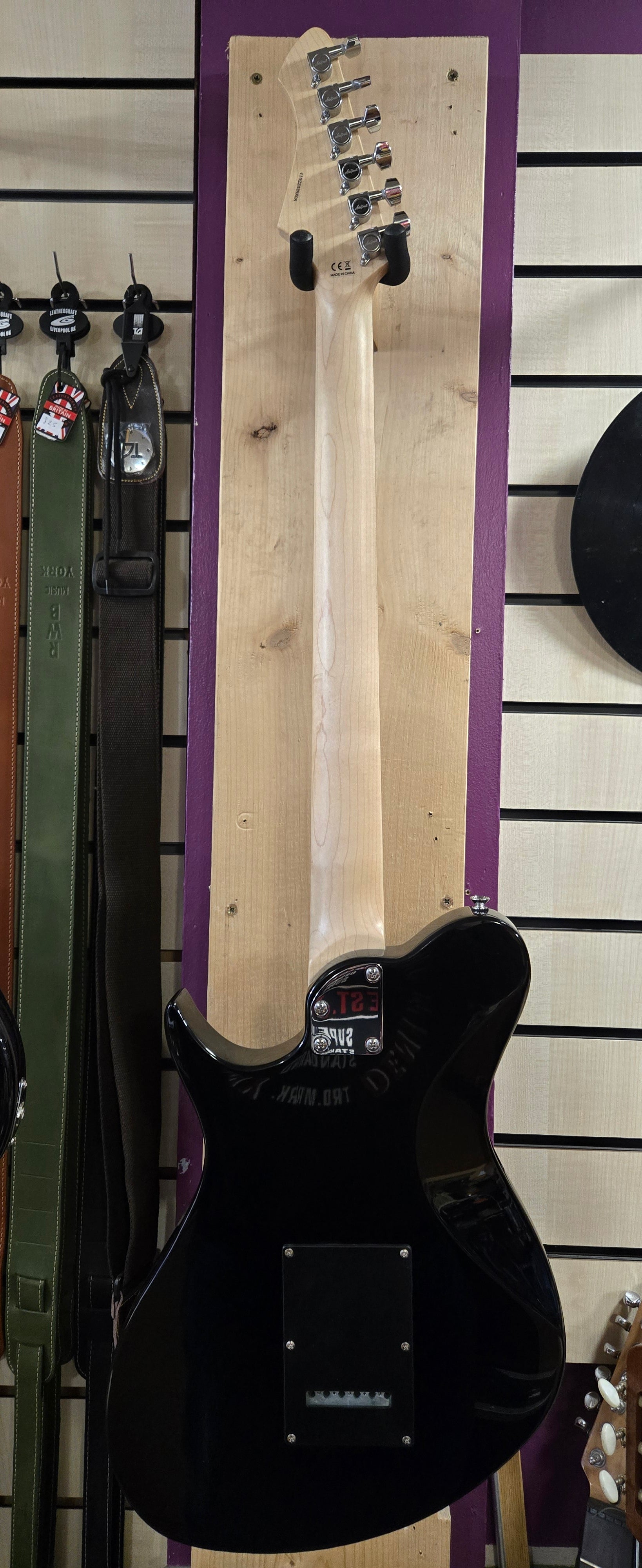 Aria JET B'TONE BK Baritone